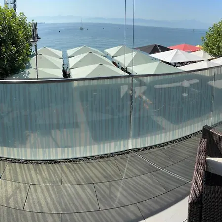 Lakeview Deluxe アパート フリードリヒスハーフェン